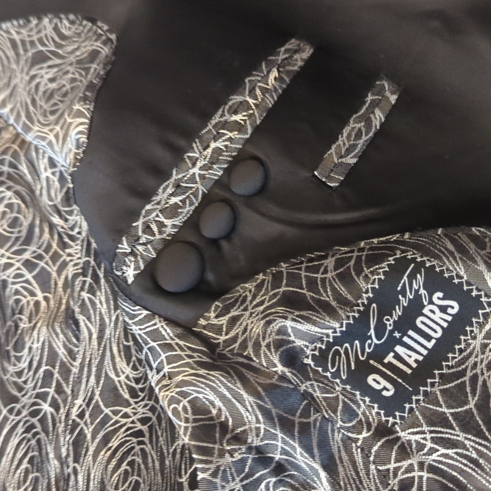 9tailors Bash Print Tuxedo In Maroon And Black - image 5